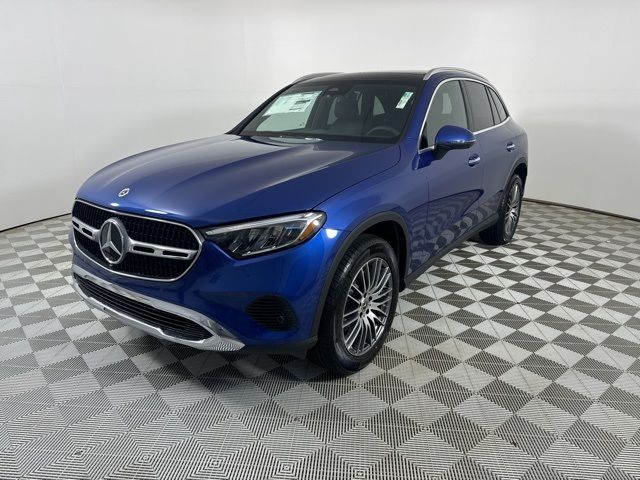 2025 Mercedes-Benz GLC 300