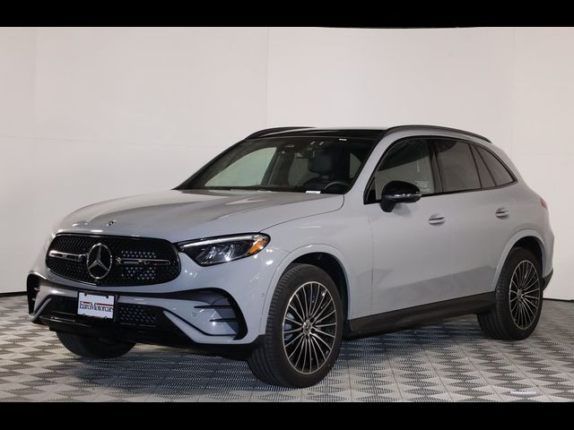 2025 Mercedes-Benz GLC 300