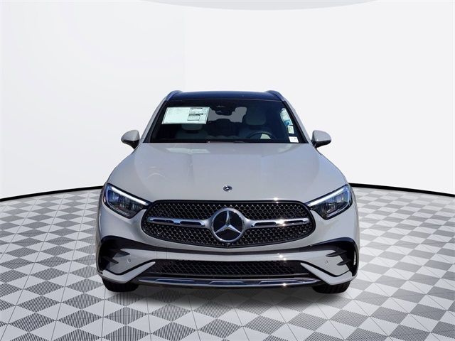 2025 Mercedes-Benz GLC 300