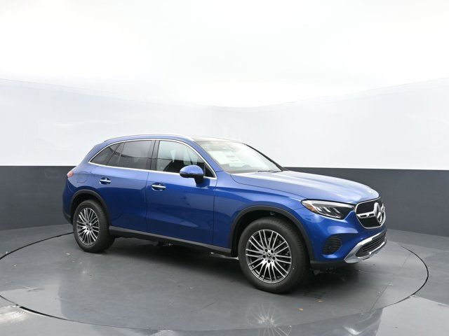 2025 Mercedes-Benz GLC 300