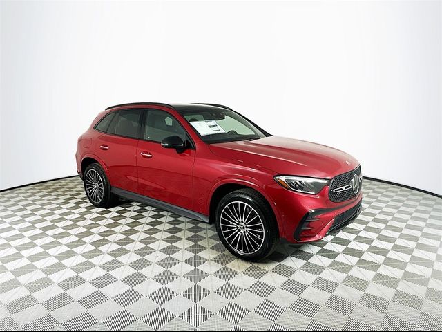 2025 Mercedes-Benz GLC 300