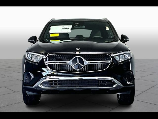 2025 Mercedes-Benz GLC 300