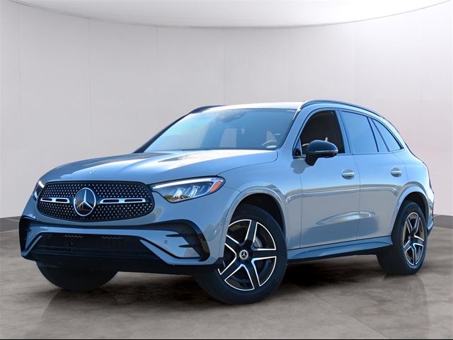 2025 Mercedes-Benz GLC 300