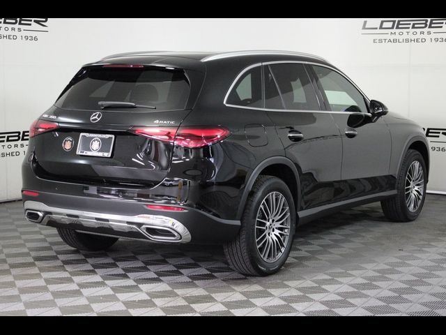 2025 Mercedes-Benz GLC 300