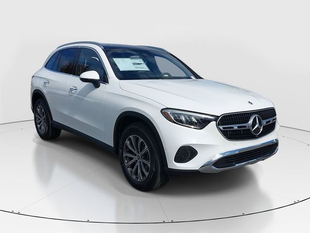 2025 Mercedes-Benz GLC 300