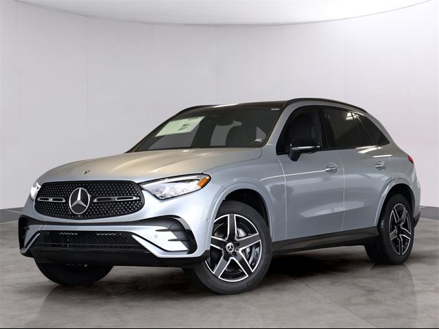 2025 Mercedes-Benz GLC 300