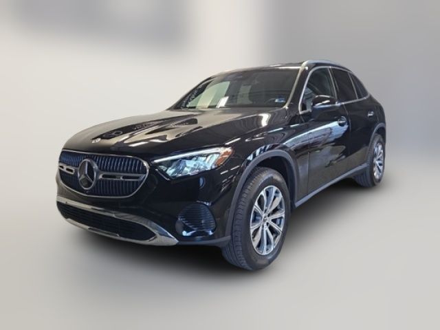 2025 Mercedes-Benz GLC 300