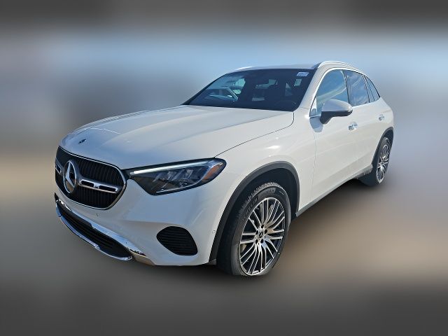 2025 Mercedes-Benz GLC 300