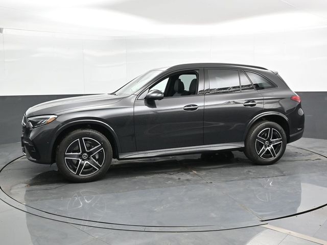 2025 Mercedes-Benz GLC 300