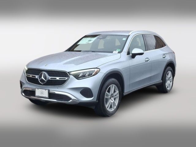 2025 Mercedes-Benz GLC 300