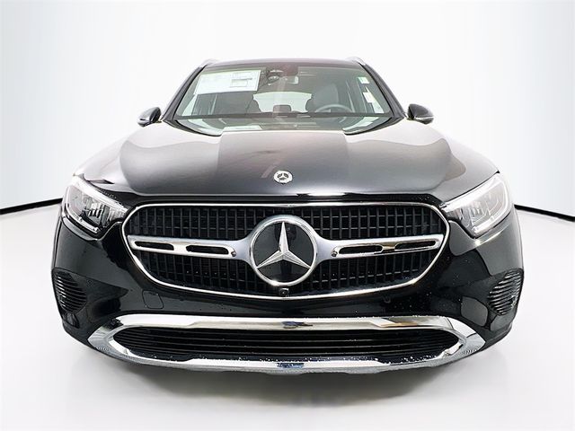 2025 Mercedes-Benz GLC 300