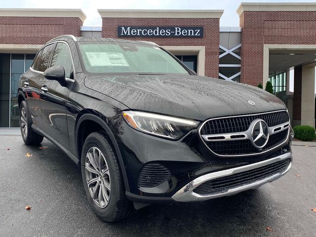 2025 Mercedes-Benz GLC 300