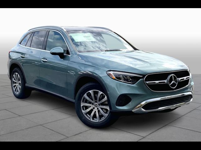 2025 Mercedes-Benz GLC 300