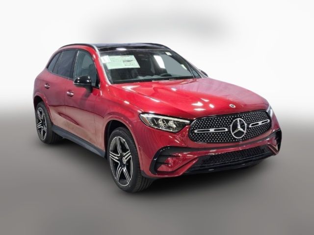 2025 Mercedes-Benz GLC 300