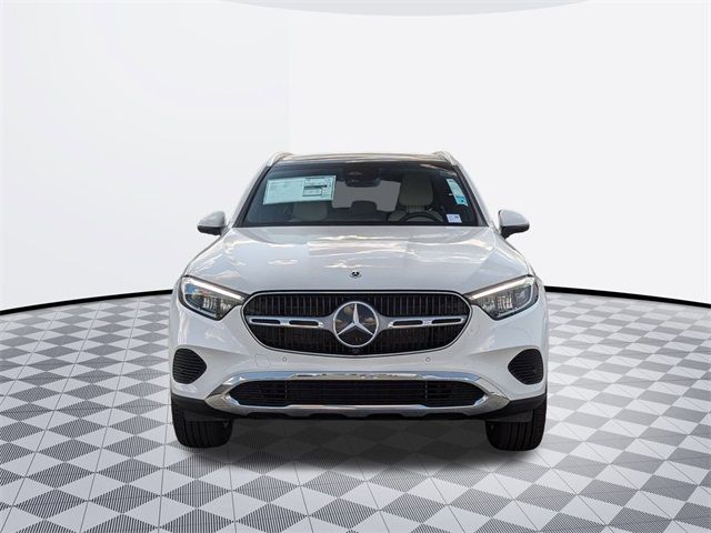 2025 Mercedes-Benz GLC 300