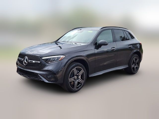 2025 Mercedes-Benz GLC 300