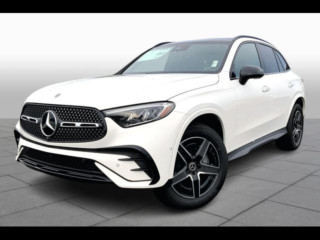 2025 Mercedes-Benz GLC 300