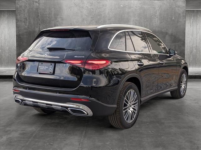 2025 Mercedes-Benz GLC 300