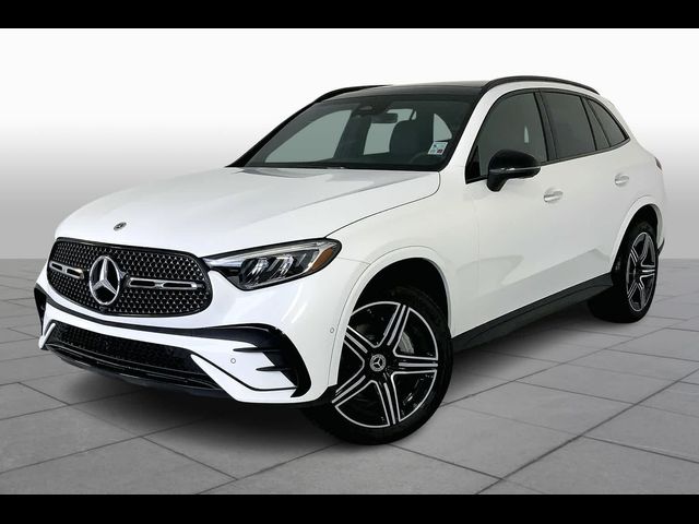 2025 Mercedes-Benz GLC 300