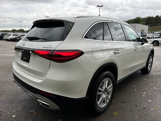 2025 Mercedes-Benz GLC 300