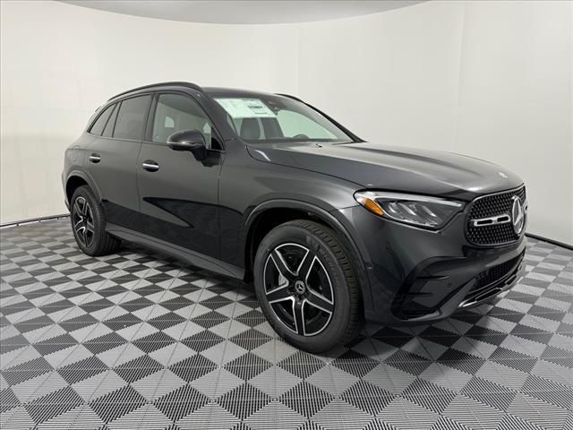 2025 Mercedes-Benz GLC 300