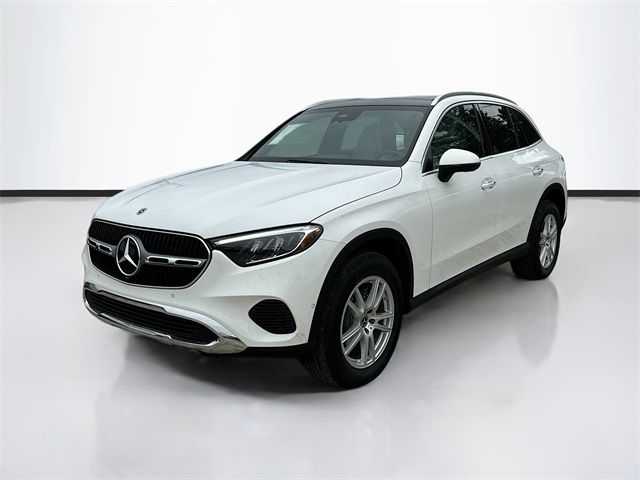 2025 Mercedes-Benz GLC 300