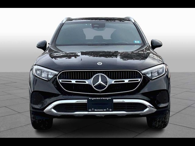 2025 Mercedes-Benz GLC 300