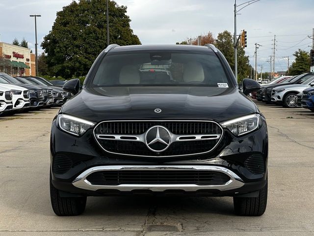 2025 Mercedes-Benz GLC 300