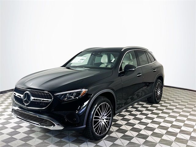 2025 Mercedes-Benz GLC 300