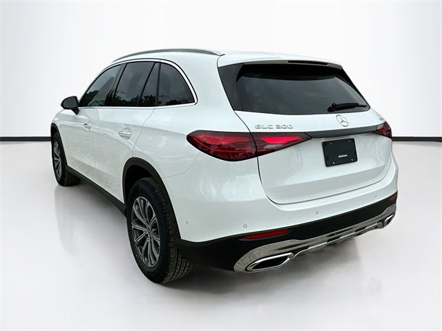 2025 Mercedes-Benz GLC 300