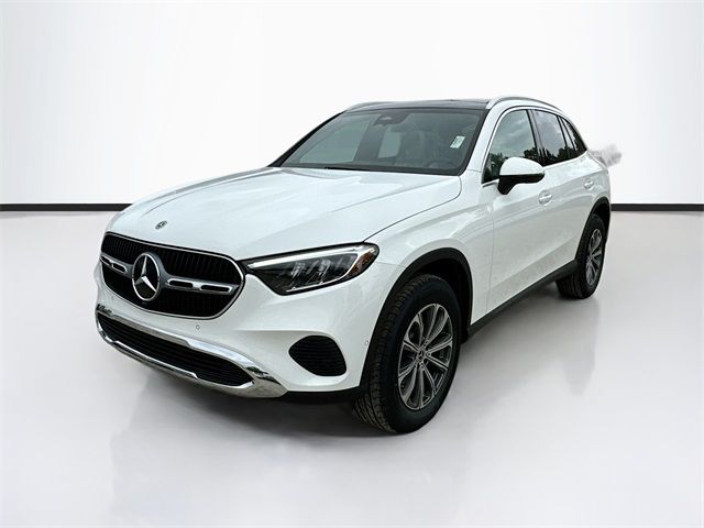 2025 Mercedes-Benz GLC 300