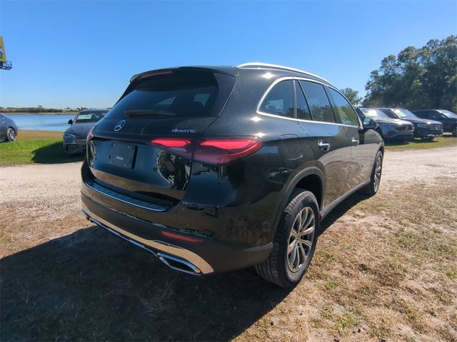 2025 Mercedes-Benz GLC 300