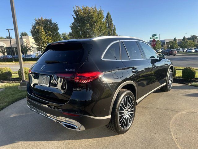 2025 Mercedes-Benz GLC 300