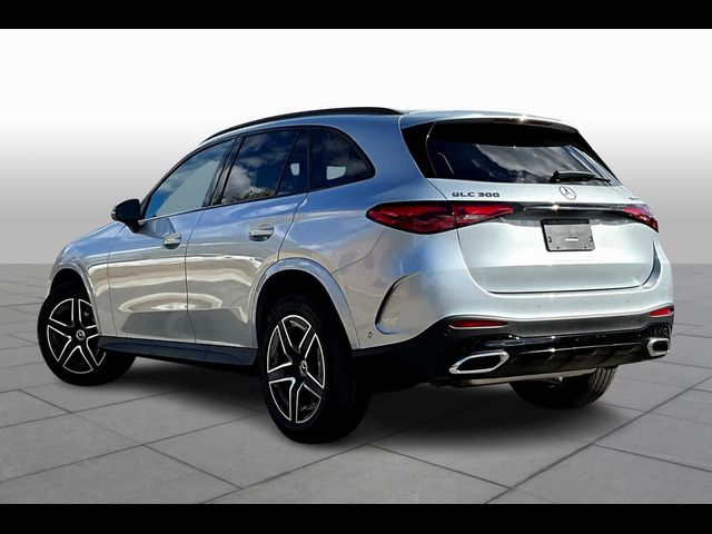 2025 Mercedes-Benz GLC 300