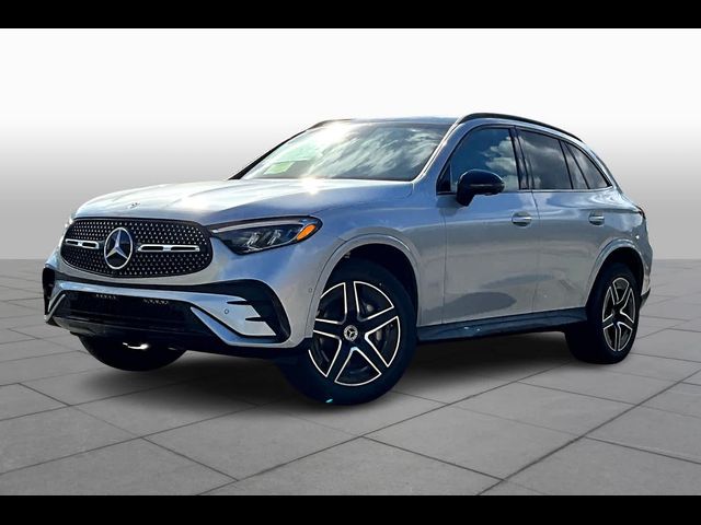 2025 Mercedes-Benz GLC 300