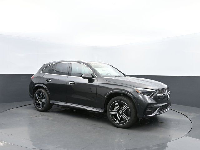 2025 Mercedes-Benz GLC 300