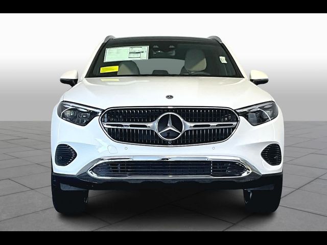 2025 Mercedes-Benz GLC 300