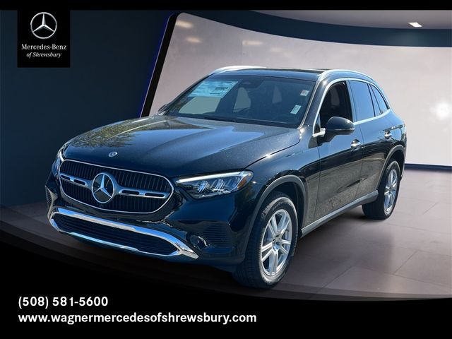 2025 Mercedes-Benz GLC 300