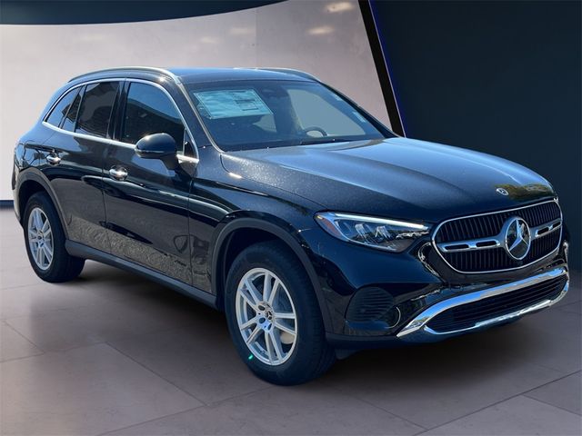 2025 Mercedes-Benz GLC 300