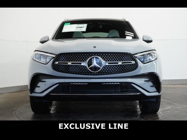 2025 Mercedes-Benz GLC 300