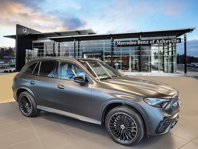 2025 Mercedes-Benz GLC 300