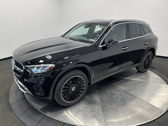 2025 Mercedes-Benz GLC 300