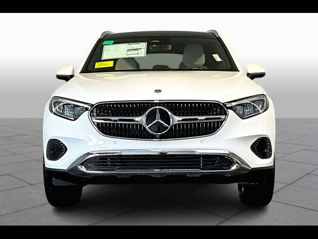 2025 Mercedes-Benz GLC 300