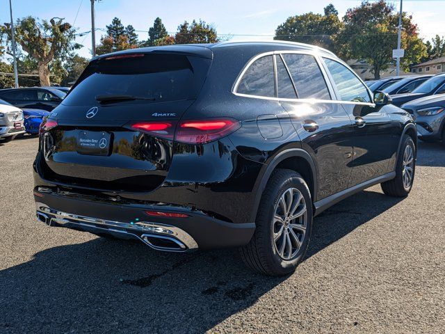 2025 Mercedes-Benz GLC 300