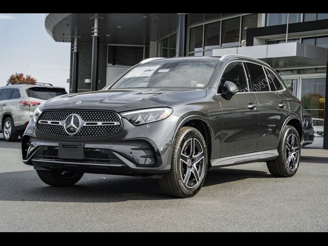 2025 Mercedes-Benz GLC 300