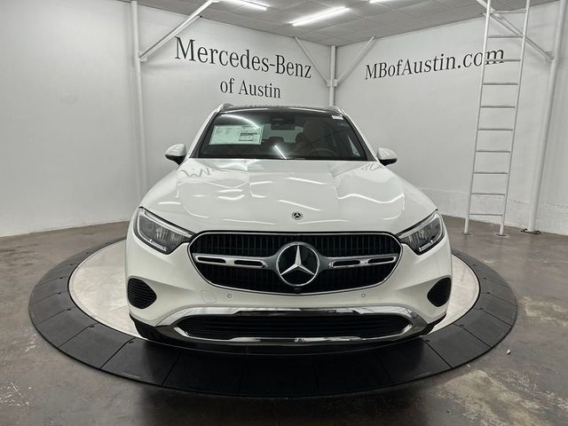 2025 Mercedes-Benz GLC 300