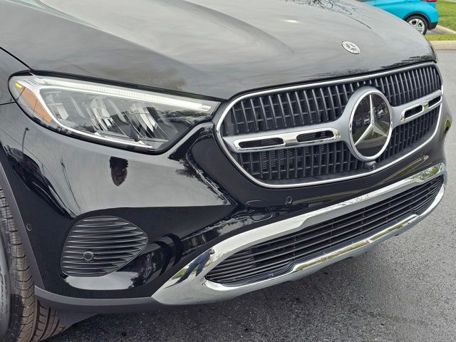 2025 Mercedes-Benz GLC 300