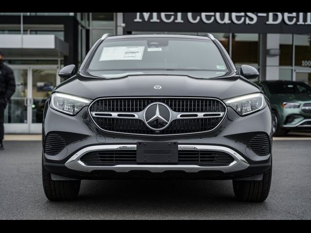 2025 Mercedes-Benz GLC 300