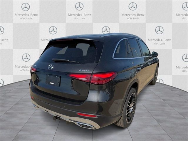 2025 Mercedes-Benz GLC 300