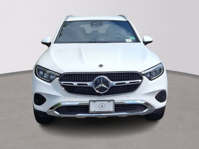 2025 Mercedes-Benz GLC 300